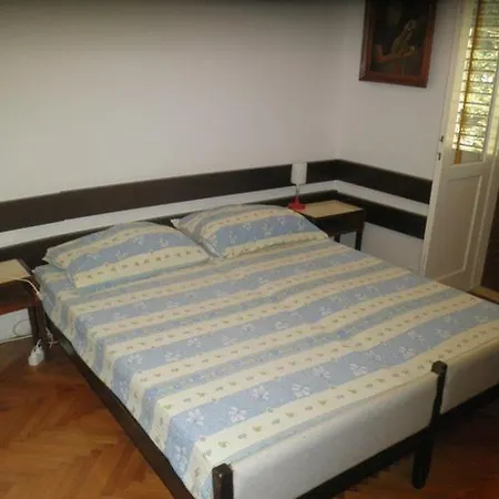 Apartment Bonaca Postira