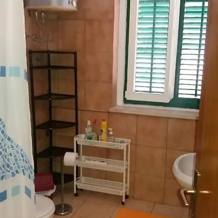 Apartment Bonaca Postira
